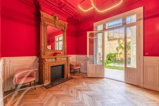 Apartment in Bordeaux, Gironde