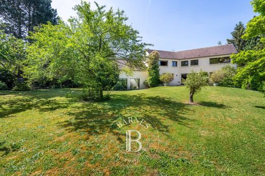 Luxury home in Méré, Yvelines