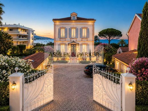 Villa in Golfe-Juan, Alpes-Maritimes