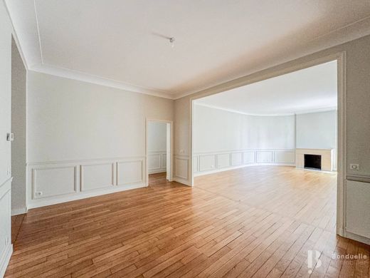 Piso / Apartamento en Neuilly-sur-Seine, Altos de Sena