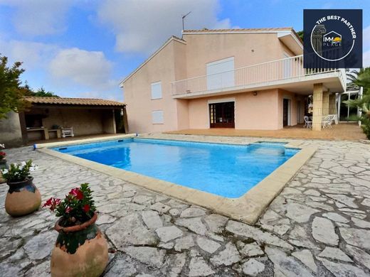 Luxe woning in Béziers, Hérault