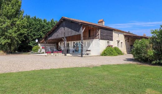 Πολυτελή κατοικία σε Duras, Lot-et-Garonne