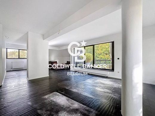 Appartement in Brussel (Ukkel), Brussel