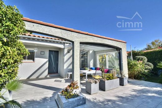 빌라 / Saint-Cyprien, Pyrénées-Orientales