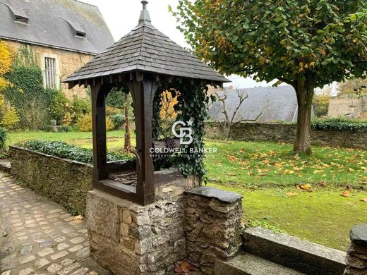 ‏בתי יוקרה ב  Laval, Mayenne