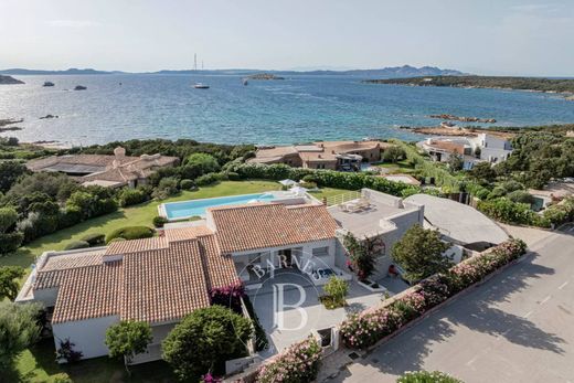 Villa Arzachena, Sassari ilçesinde