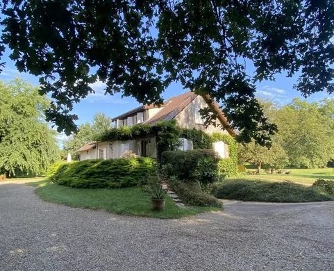 Garnerans, Ainのヴィラ