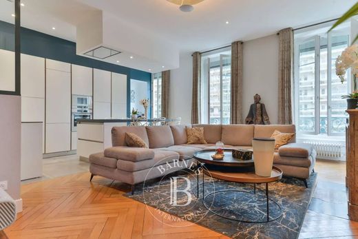 Apartment in Lyon, Rhône