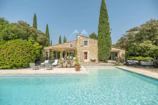 Luxury home in Gordes, Vaucluse
