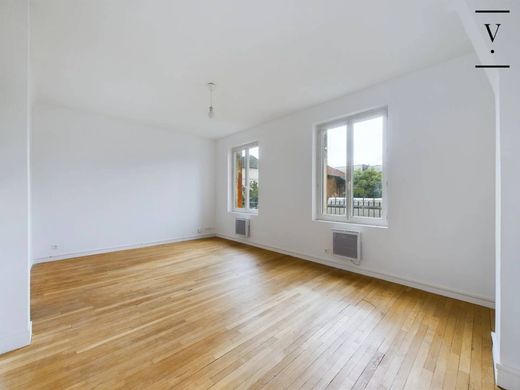 Casa di lusso a Maisons-Alfort, Val-de-Marne