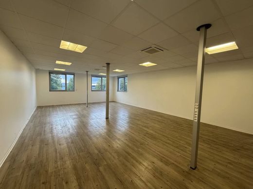 Ufficio a Ennery, Mosella