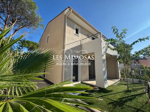 ‏בתי יוקרה ב  Cavalaire-sur-Mer, Var