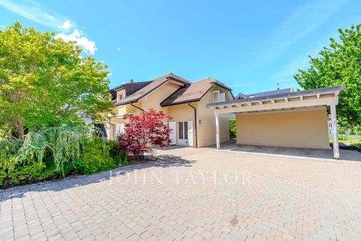 Villa a Noville, Aigle District