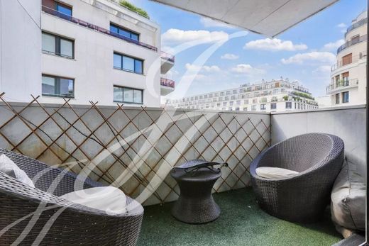 Apartment in La Muette, Auteuil, Porte Dauphine, Paris