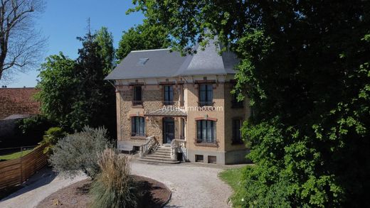 Luxe woning in Lésigny, Seine-et-Marne