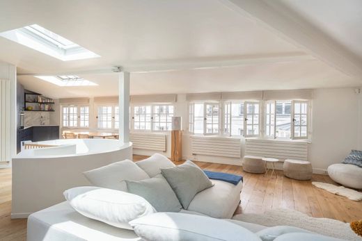 Casa di lusso a Saint-Germain, Odéon, Monnaie, Parigi