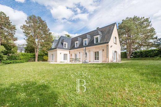 Luxury home in Noisy-le-Roi, Yvelines