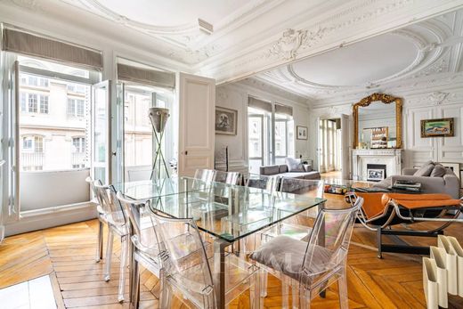Apartment / Etagenwohnung in Saint-Germain, Odéon, Monnaie, Paris