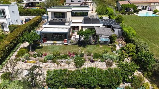 Villa a Opio, Alpi Marittime