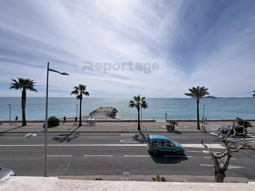 Duplex in Cagnes-sur-Mer, Alpes-Maritimes