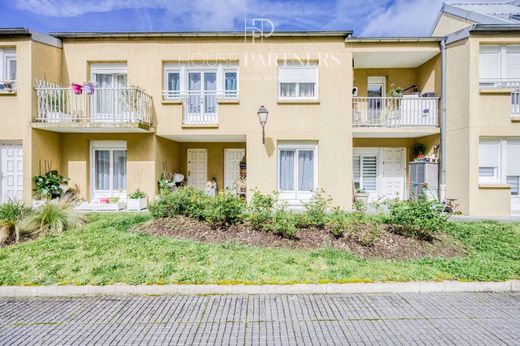 Appartement in Rueil-Malmaison, Hauts-de-Seine