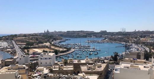 Gżira, Il-Gżiraのアパートメント