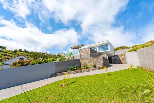 Casa di lusso a Calheta, Madeira