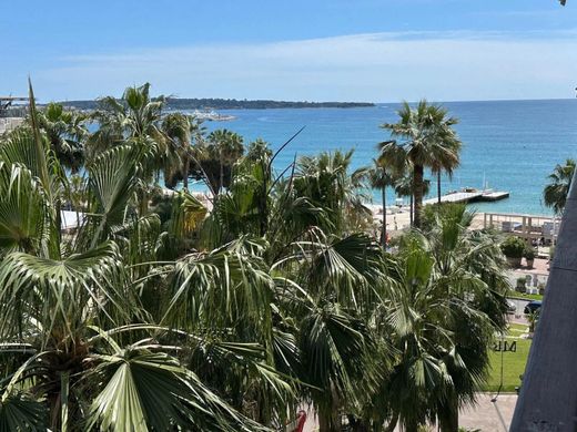 Apartment in Cannes, Alpes-Maritimes