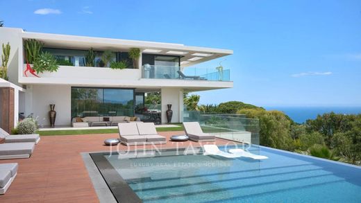 Luxury home in Cannes, Alpes-Maritimes