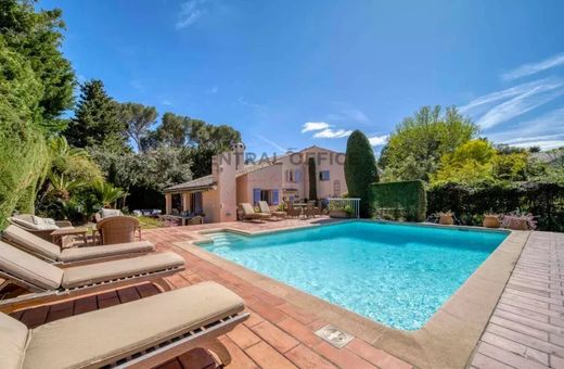 Villa a Antibes, Alpi Marittime