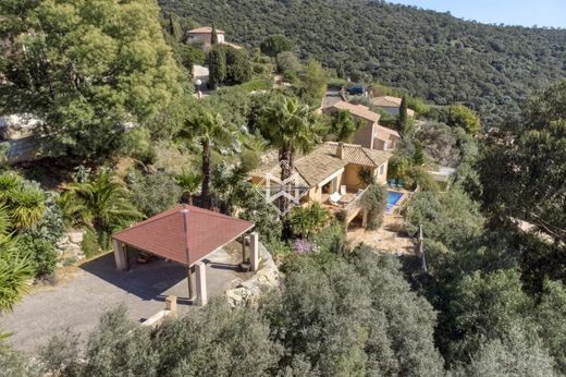 Maison de luxe à Cavalaire-sur-Mer, Var