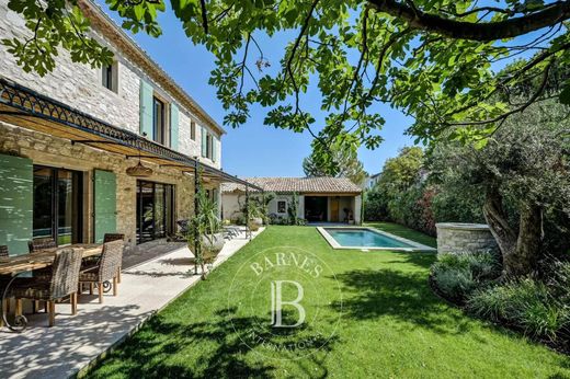 منزل ﻓﻲ Saint-Rémy-de-Provence, Bouches-du-Rhône