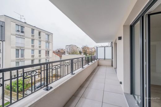 Apartament w Suresnes, Hauts-de-Seine