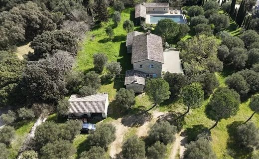 Luxury home in Uzès, Gard