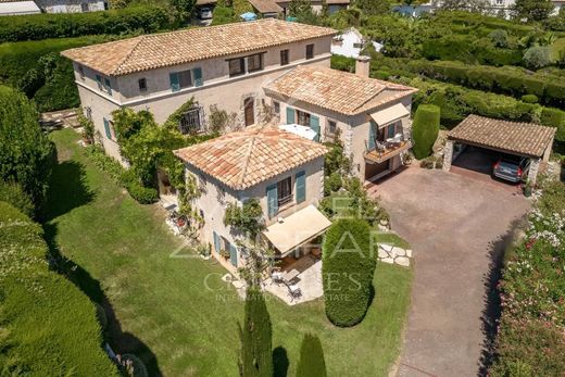 Villa in La Colle-sur-Loup, Alpes-Maritimes