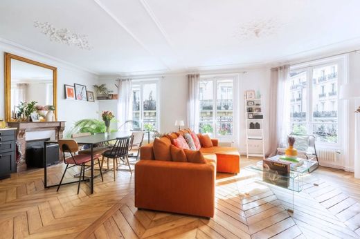 Apartment / Etagenwohnung in Provence-Opéra – Grands Boulevards, Paris