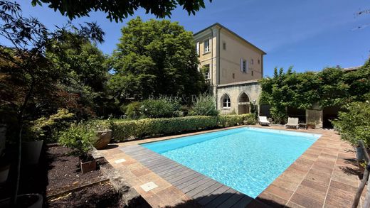 Luxury home in Uzès, Gard