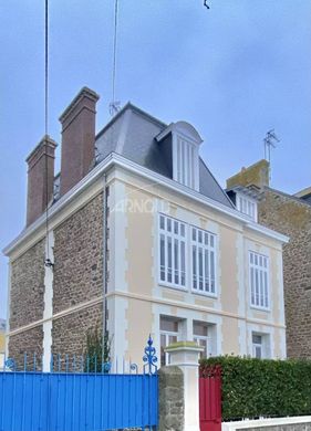 Luxury home in Saint-Malo, Ille-et-Vilaine