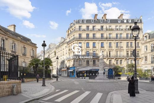 아파트 / Provence-Opéra – Grands Boulevards, Paris