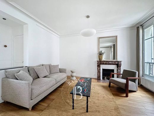 Apartament w La Muette, Auteuil, Porte Dauphine, Paris