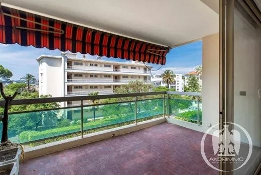 ニース, Alpes-Maritimesのアパートメント