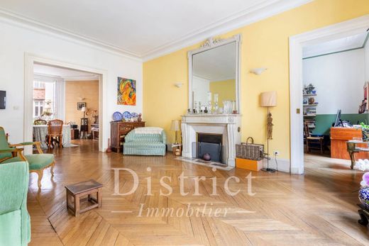 Apartment / Etagenwohnung in Saint-Germain, Odéon, Monnaie, Paris