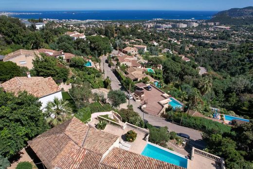 Villa in Mandelieu-la-Napoule, Alpes-Maritimes