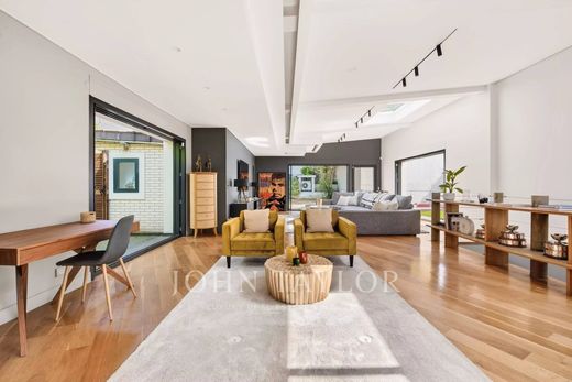 Luxury home in Rueil-Malmaison, Hauts-de-Seine