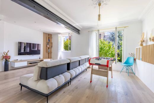 Luxus-Haus in Colombes, Hauts-de-Seine