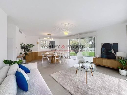 ‏דירה ב  Villeneuve-Loubet, Alpes-Maritimes