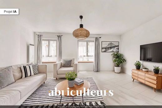 Appartement in Issy-les-Moulineaux, Hauts-de-Seine