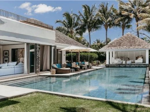 빌라 / Beau Champ, Savanne District