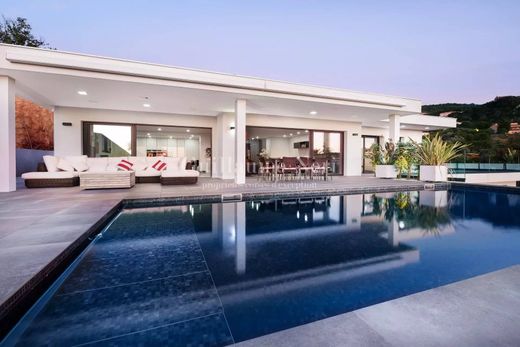 Villa in Albitreccia, South Corsica