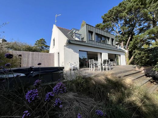 Casa de lujo en Le Relecq-Kerhuon, Finisterre